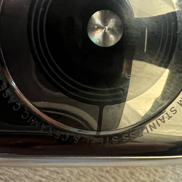 Apple Watch with stainless steel bracelet band/44 mm series 4 ready to pair - Picture 9 of 16